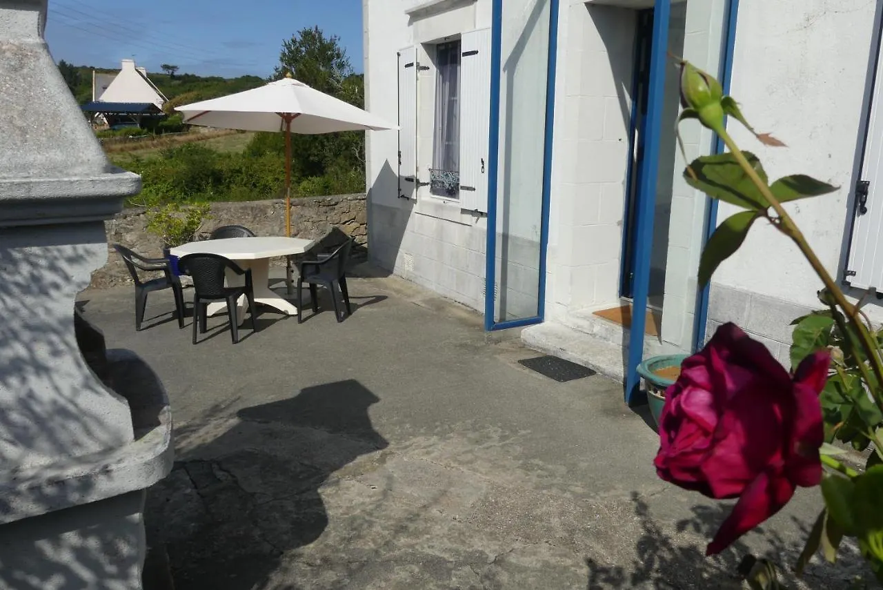 Le Cottage De Ty Ana -Bord Mer Plogoff