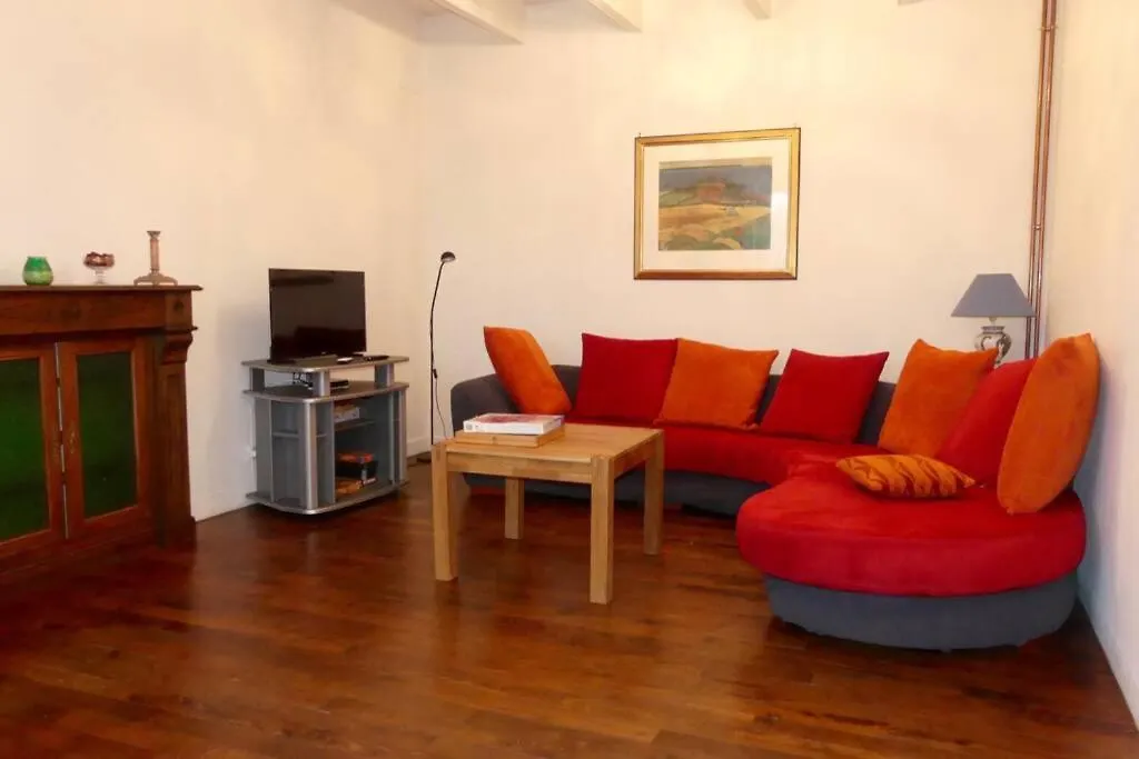 Le Cottage De Ty Ana -Bord Mer Plogoff