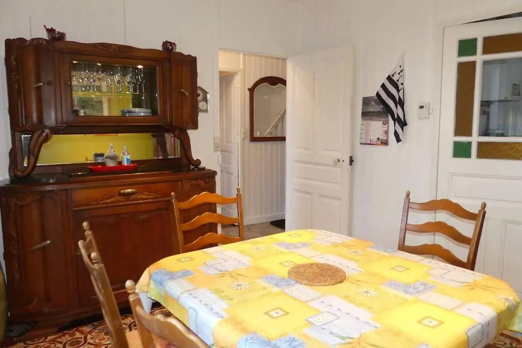 Le Cottage De Ty Ana -Bord Mer Plogoff Holiday home